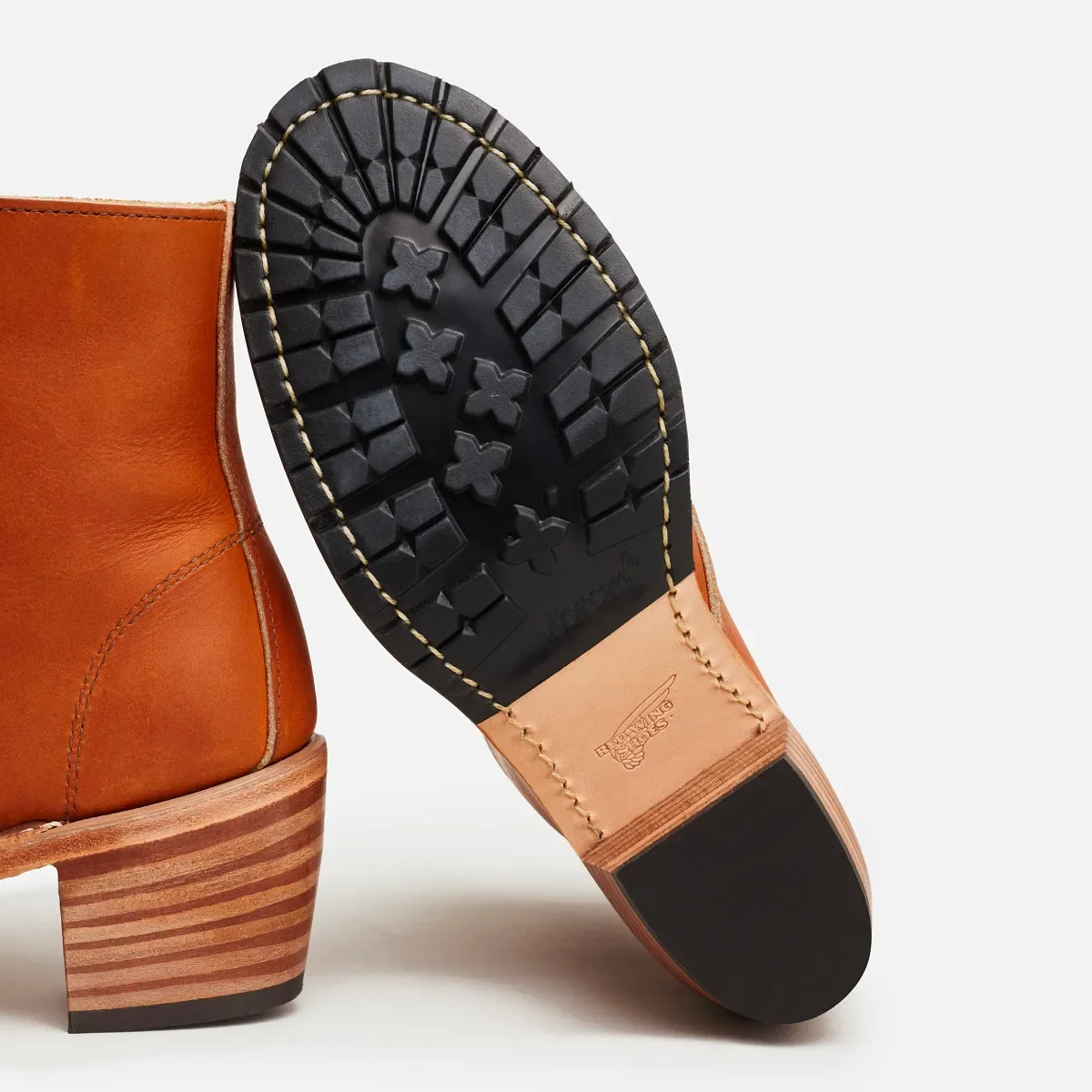 Clara Women's Heeled Boot in Oro Legacy Leather